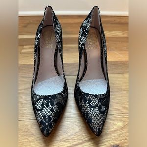 NIB Vince Camuto black and white lace heels size 6.5